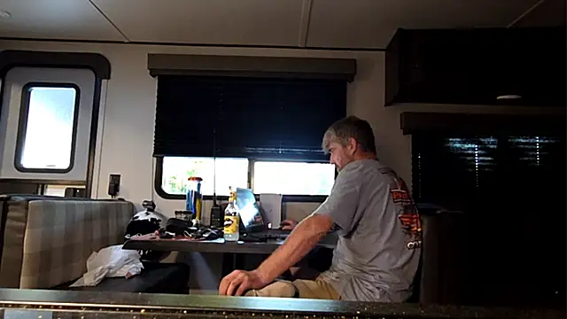 Snapshot of Cobra500hp chatting on September 2025 11:15:01 PM Cobra500hp online show from September 2025 11:15:01 PM