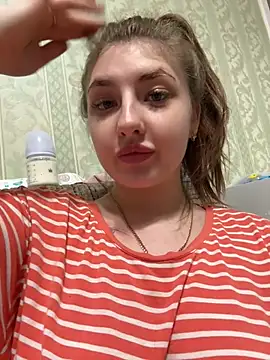 Snapshot of sexyy_girl_ chatting on December 2024 12:09:02 PM sexyy girl online show from December 2024 12:09:02 PM