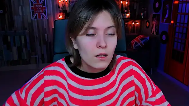 LolaAsmus online show from January 2025 05:05:02 AM