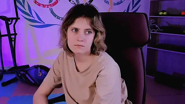 Snapshot of LolaAsmus chatting on February 2025 02:20:01 PM LolaAsmus online show from February 2025 02:20:01 PM