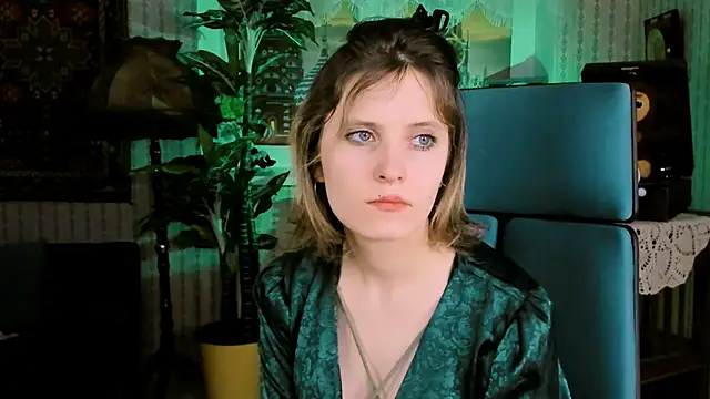 Snapshot of LolaAsmus chatting on February 2025 08:12:02 AM LolaAsmus online show from February 2025 08:12:02 AM