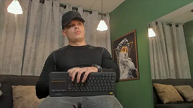 Snapshot of Jake_Tylerr_ chatting on February 2026 10:39:01 PM Jake Tylerr online show from February 2026 10:39:01 PM