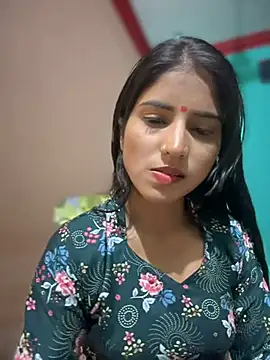 Snapshot of DiyAsingHh chatting on February 2025 05:10:01 AM DiyAsingHh online show from February 2025 05:10:01 AM