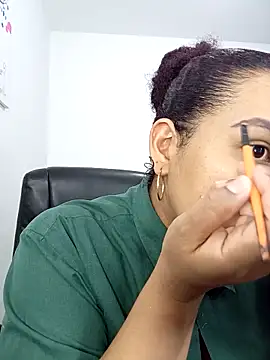 gigicampbel online show from February 2026 10:25:02 PM