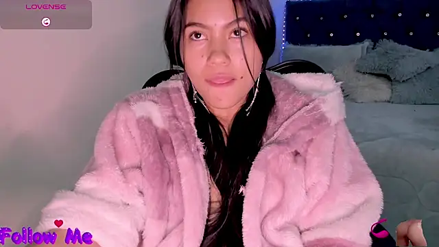 Snapshot of linda_alana chatting on January 2025 02:56:01 AM linda alana online show from January 2025 02:56:01 AM
