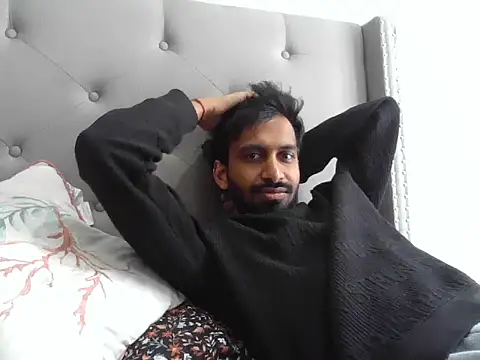 skinny  boy   online show from February 2026 05:17:02 PM