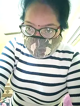 Snapshot of heenage chatting on November 2025 04:02:02 AM heenage online show from November 2025 04:02:02 AM