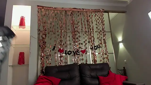 Snapshot of Emma_Flin chatting on February 2026 04:44:01 AM Emma Flin online show from February 2026 04:44:01 AM