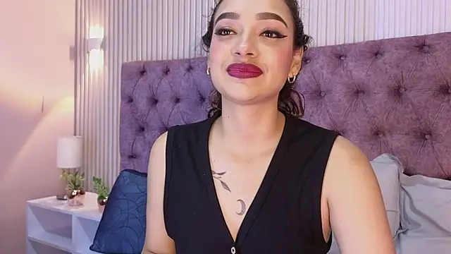 Snapshot of EMILYY_FOXY chatting on October 2025 07:58:02 PM EMILYY FOXY online show from October 2025 07:58:02 PM