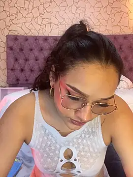 EMILYY FOXY online show from June 2026 07:01:02 PM
