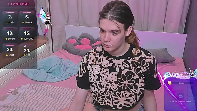 Snapshot of KIKI_Krash chatting on March 2026 11:48:02 AM KIKI Krash online show from March 2026 11:48:02 AM