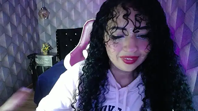 Sofiacowperx online show from February 2025 09:05:02 PM