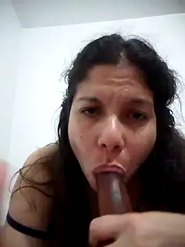 Carliina Soussa online show from February 2025 12:09:01 AM