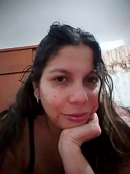 Carliina Soussa online show from October 2025 10:52:01 PM