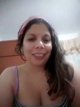 Carliina Soussa online show from October 2025 11:34:01 PM