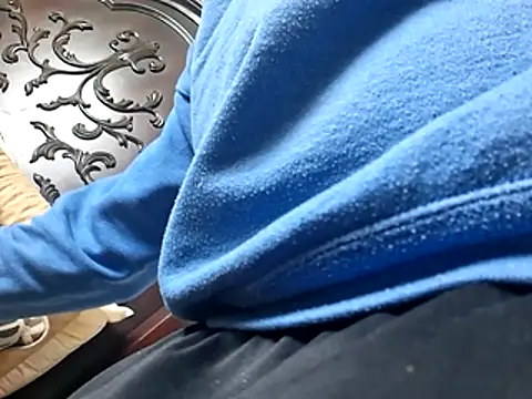 bigboytoy912 online show from April 2026 06:27:02 PM