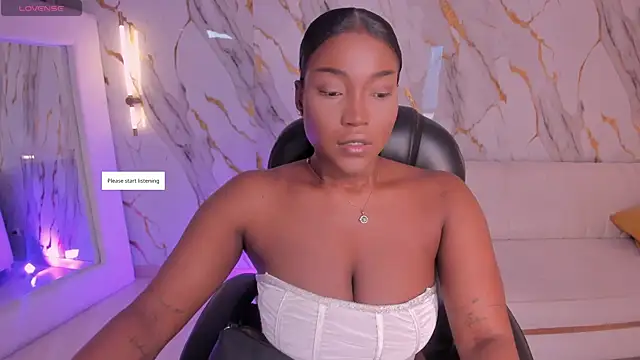 SavannahStorm online show from April 2026 12:11:02 PM
