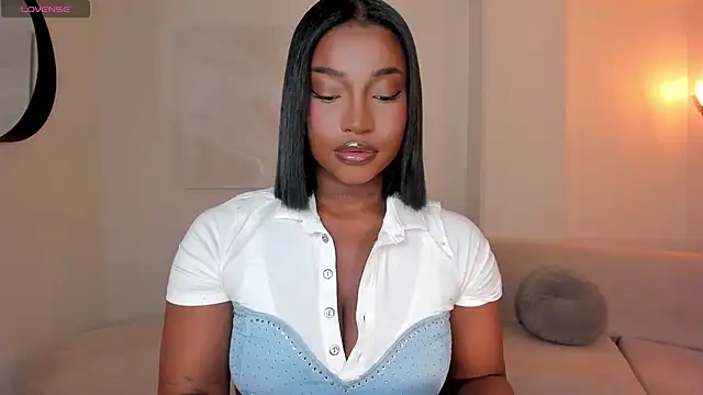 SavannahStorm online show from June 2026 07:56:01 PM