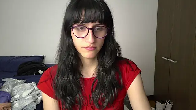 Snapshot of Alice_love29 chatting on January 2025 03:17:02 AM Alice love29 online show from January 2025 03:17:02 AM