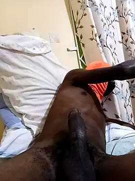 Kinng3 online show from February 2026 03:21:01 AM