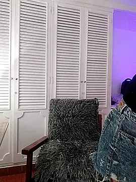 Adel Nesbiit online show from March 2026 07:51:02 PM