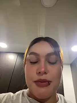 SofiaJoness  online show from May 2026 08:16:01 PM