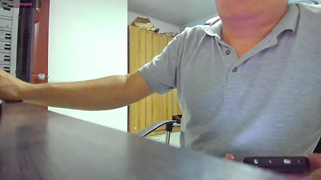 Jhonatan Morales S online show from December 2024 02:52:02 AM