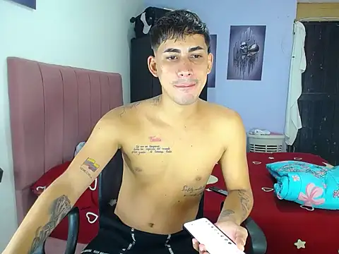 Snapshot of boy_latino_sex chatting on September 2025 10:20:01 PM boy latino sex online show from September 2025 10:20:01 PM