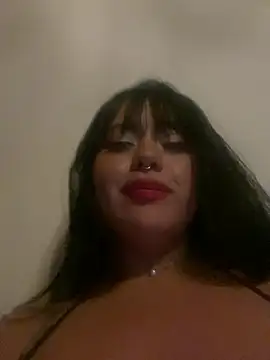 Snapshot of EllieMartini chatting on March 2025 08:48:01 AM EllieMartini online show from March 2025 08:48:01 AM