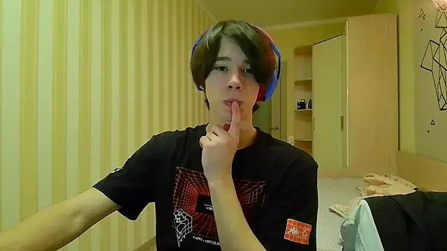 gayGamogey online show from March 2025 07:06:02 PM