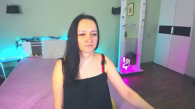 AngellLika online show from December 2024 07:22:02 AM