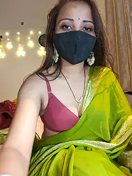 Snapshot of Cute-Tara chatting on December 2024 07:43:01 PM Cute-Tara online show from December 2024 07:43:01 PM
