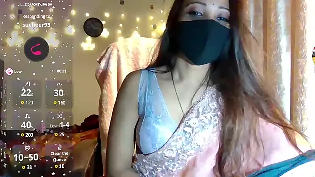 Snapshot of Cute-Tara chatting on January 2025 09:26:01 AM Cute-Tara online show from January 2025 09:26:01 AM