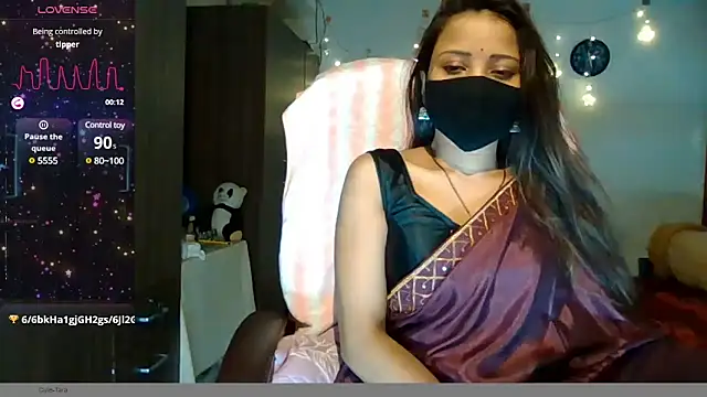 Snapshot of Cute-Tara chatting on January 2025 05:59:02 AM Cute-Tara online show from January 2025 05:59:02 AM