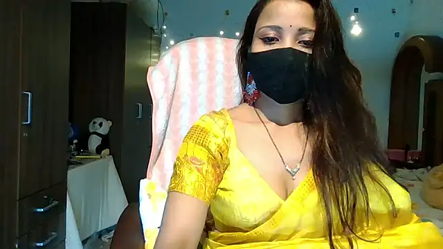 Snapshot of Cute-Tara chatting on January 2025 04:46:01 PM Cute-Tara online show from January 2025 04:46:01 PM