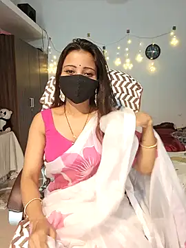 Snapshot of Cute-Tara chatting on January 2025 04:19:01 PM Cute-Tara online show from January 2025 04:19:01 PM