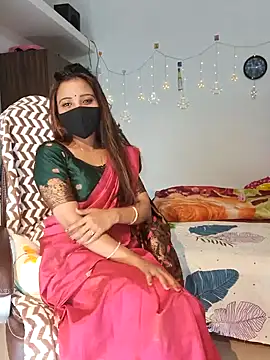 Snapshot of Cute-Tara chatting on January 2025 03:44:01 PM Cute-Tara online show from January 2025 03:44:01 PM
