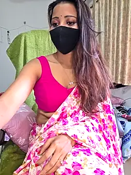 Snapshot of Cute-Tara chatting on February 2025 05:13:02 AM Cute-Tara online show from February 2025 05:13:02 AM