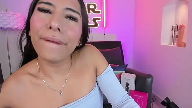 Snapshot of miss__allison chatting on February 2026 11:07:01 AM miss allison online show from February 2026 11:07:01 AM