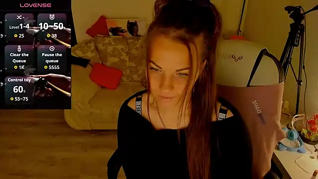 masha19981 online show from May 2026 06:35:02 PM