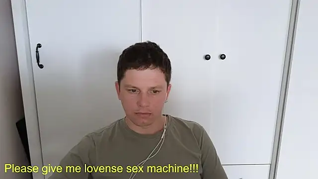 BigL0ve online show from April 2026 03:48:02 AM