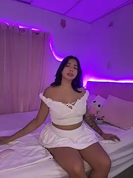 LucyMartelli online show from June 2026 10:47:01 AM