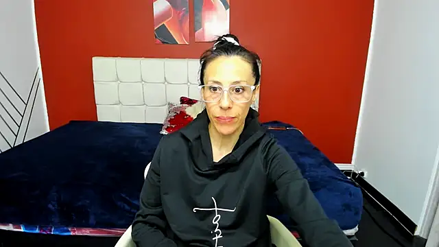 Snapshot of Abrillee1 chatting on January 2025 03:17:02 AM Abrillee1 online show from January 2025 03:17:02 AM