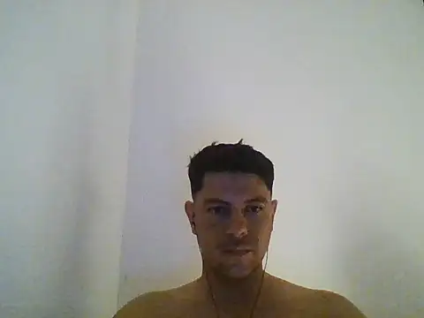 Snapshot of juiba1004 chatting on September 2025 03:28:01 AM juiba1004 online show from September 2025 03:28:01 AM