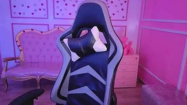 ailen t online show from September 2025 02:22:01 AM