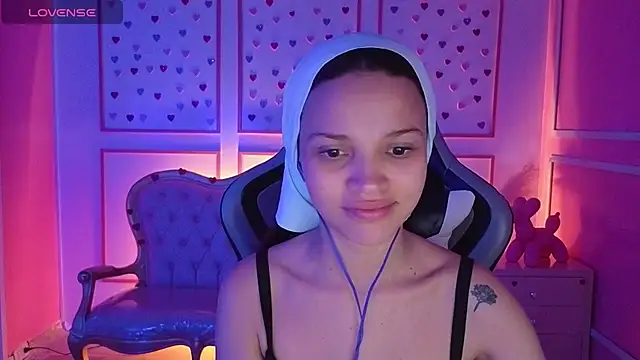 ailen t online show from October 2025 02:43:02 AM