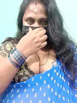 Snapshot of rithikka chatting on February 2026 04:24:02 PM rithikka online show from February 2026 04:24:02 PM