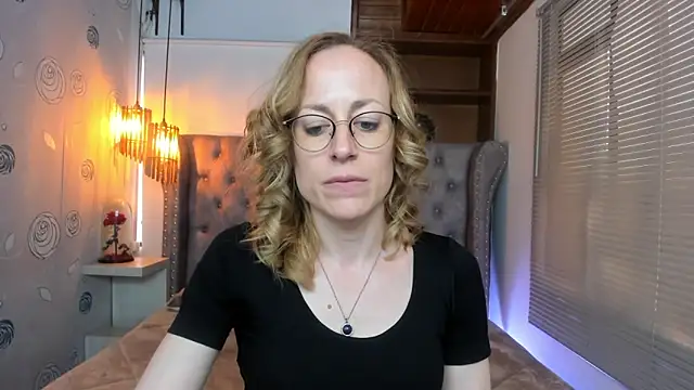 SammySanders online show from February 2025 09:07:02 PM