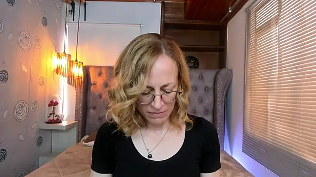 SammySanders online show from February 2025 06:12:01 PM