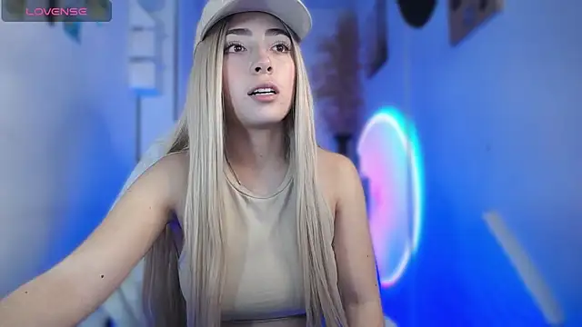 Snapshot of channel_blonde_a chatting on September 2025 11:16:01 PM channel blonde a online show from September 2025 11:16:01 PM